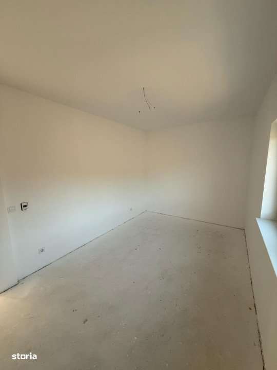 Apartament cu 3 camere, 85 mp, semidecomandat, zona Complex DaVinci - Imagine principală: 5/10