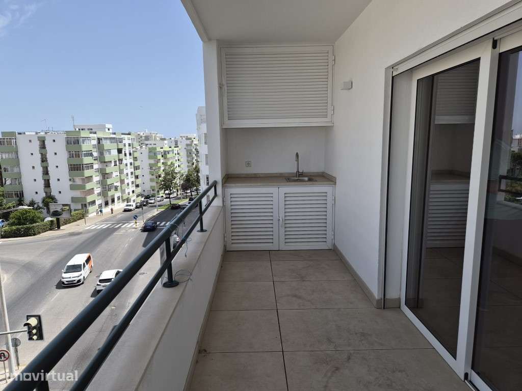 Excelente Apartamento T2 em Quarteira com Acabamentos de Luxo - Opo...-16