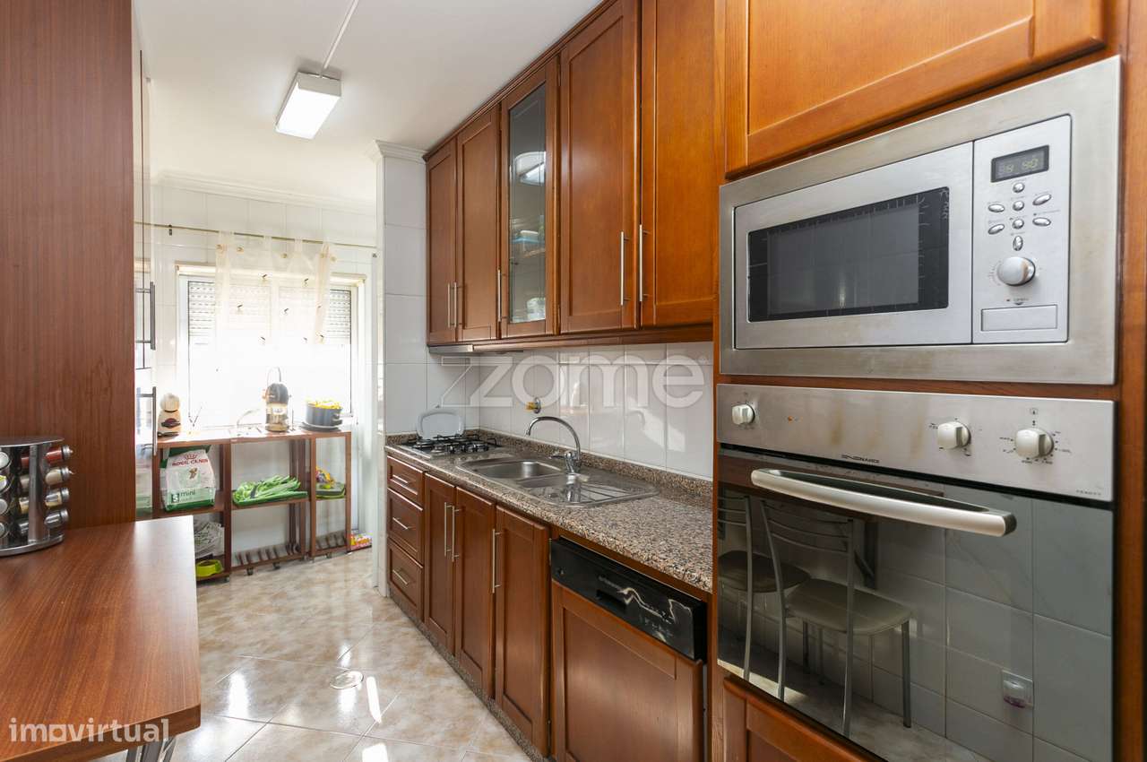 T3 com Varandas e Suíte junto à Estação de Ermesinde - Grande imagem: 5/31