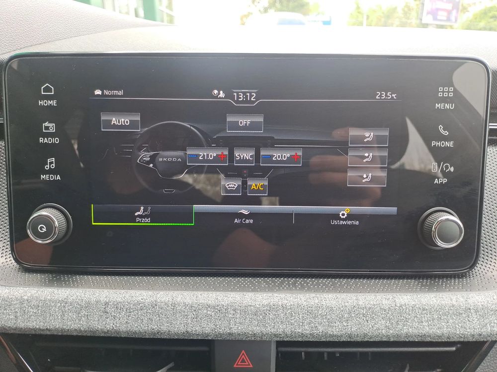 SKODA KAMIQ 1353km! Digital Display Kamera SmartLink Grzane fotele Kierownica