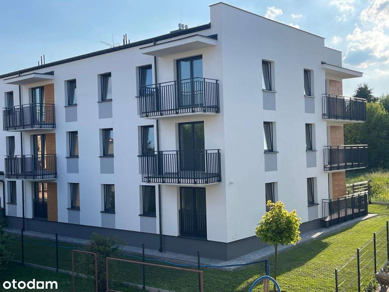 Wygodne mieszkanie na parterze - ogródek i taras - Pełny obrazek: 1/14