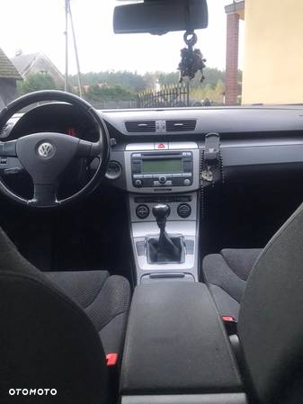 Volkswagen Passat 2.0 TDI - 2