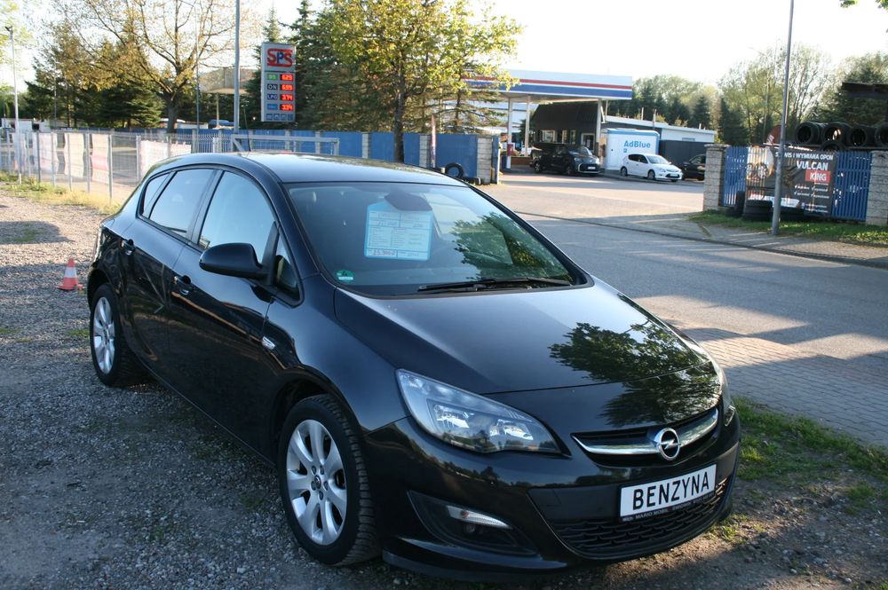 Opel Astra J 1.4 Turbo ecoFLEX Start/Stop Exklusiv 2014