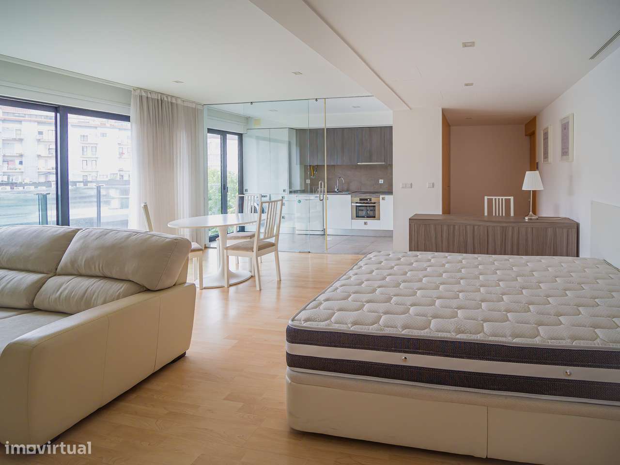 Apartamento T0 Mobilado, Glória e Vera Cruz - Grande imagem: 5/30