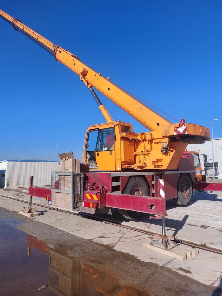 Liebherr LTM 1998