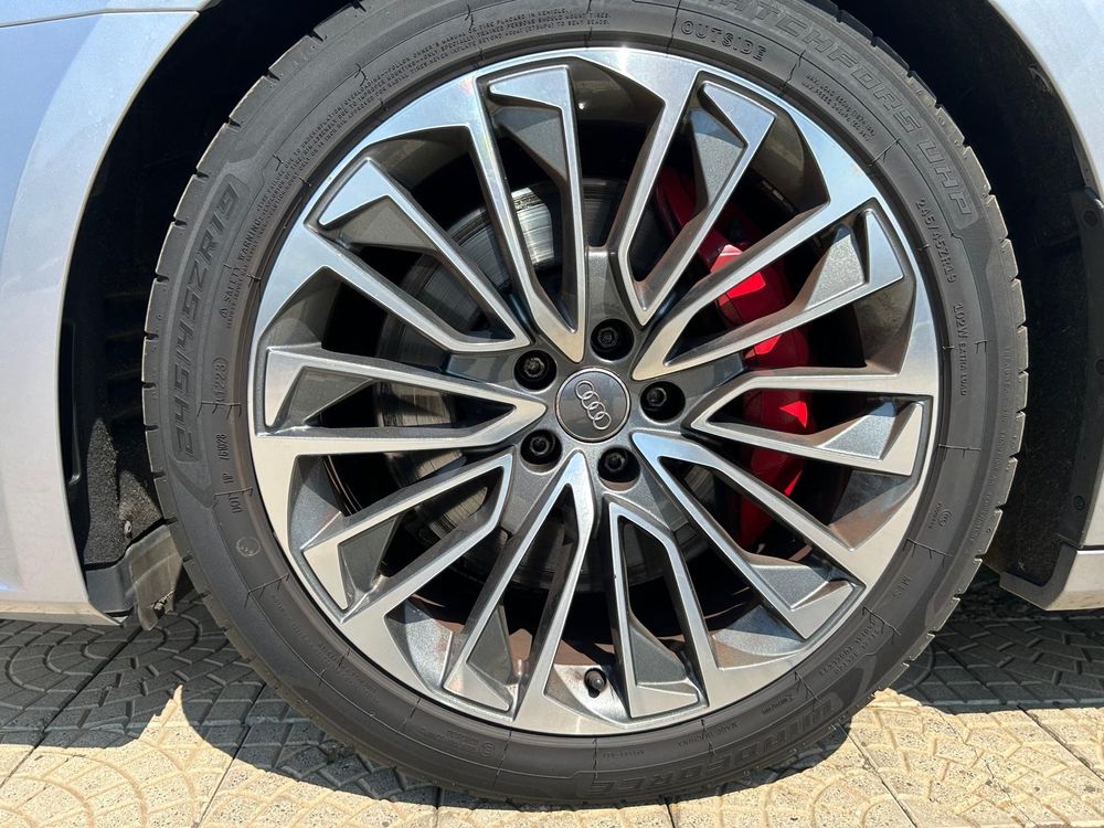 Audi A7 - foto 37