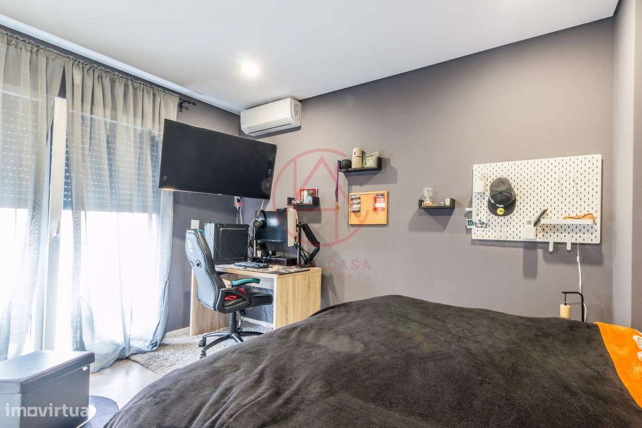 Moradia em Fernão Ferro – Privacidade, Conforto e Acesso rápido a-14