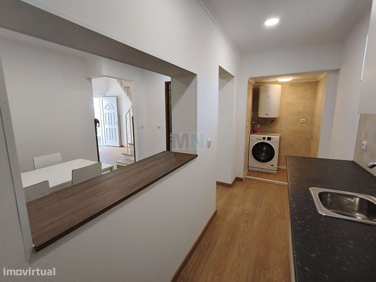 Casa T2+1  Renovada em Cruz Morouços-0