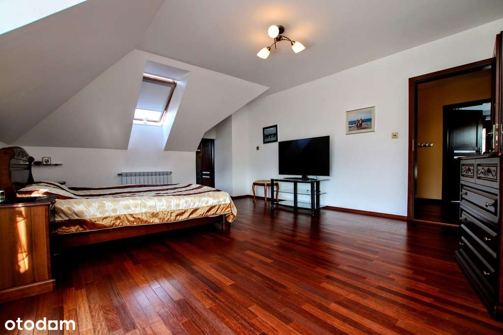 stylowy dom, duża działka, zaciszna okolica - Pełny obrazek: 5/17