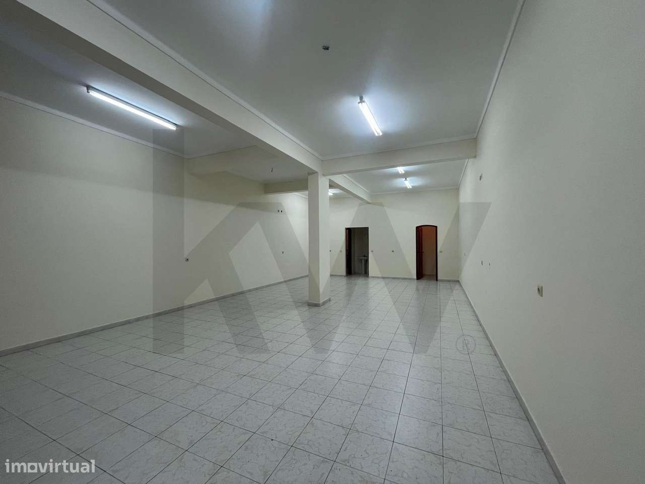 Loja à Venda em  São Marcos - Oportunidade Única para o Seu Negócio! - Grande imagem: 4/11