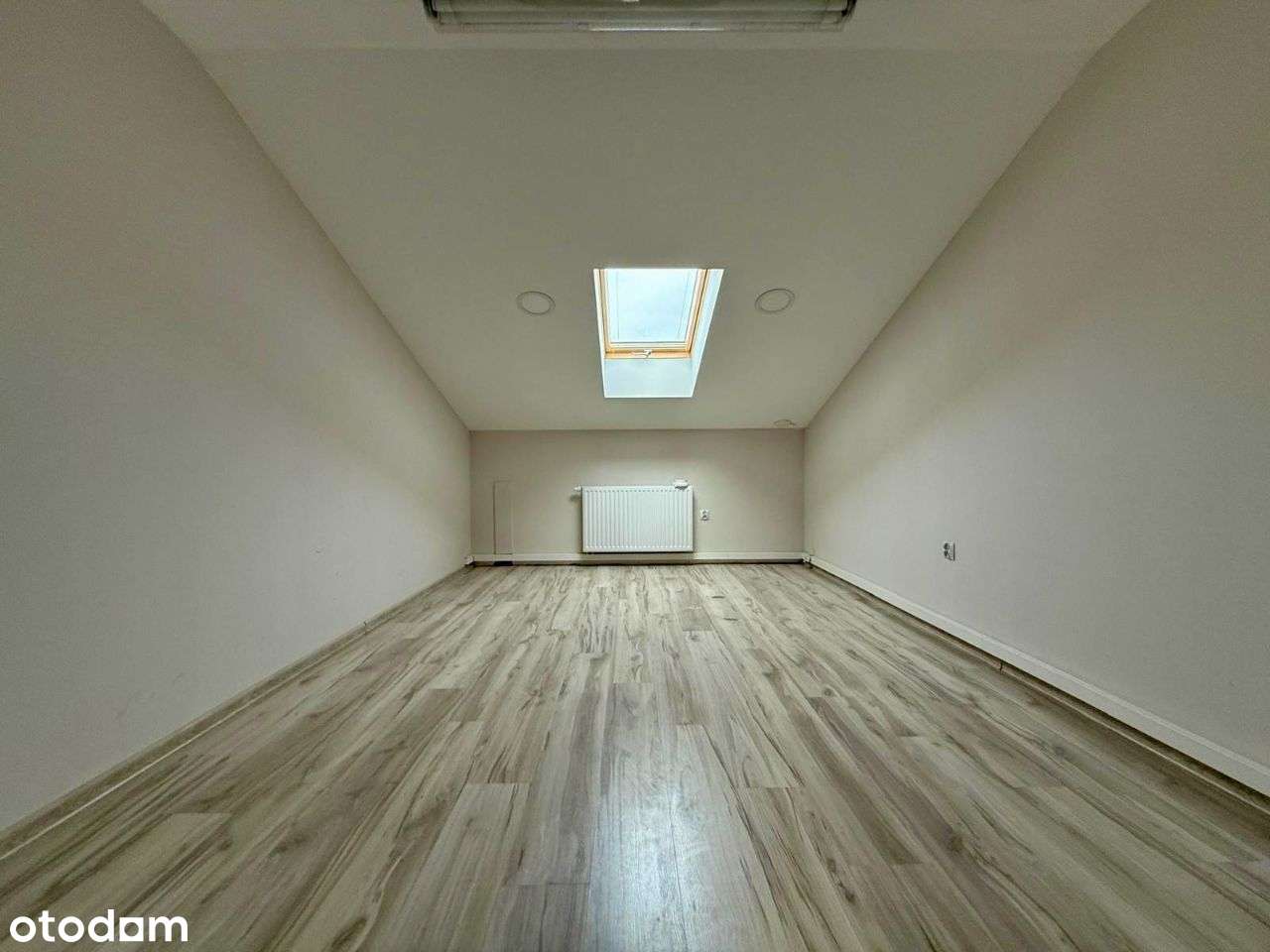 Lokale usługowe przy drodze wojewódzkiej w Lubniu!-13