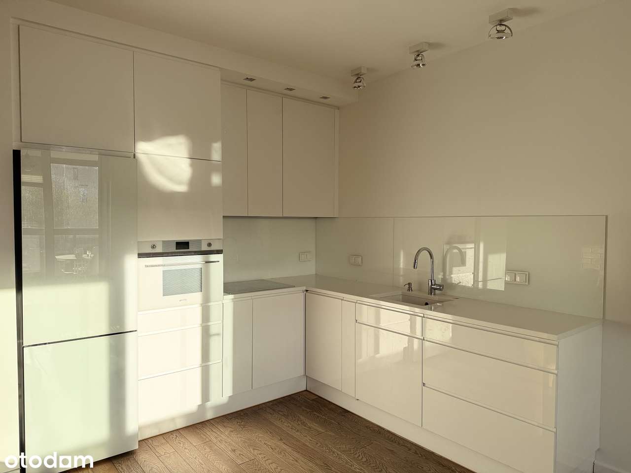 Osiedle Saska - 3 pokoje (dwustronne)+ Loggia + Balkon - 59 m2 (klima) - Pełny obrazek: 4/20