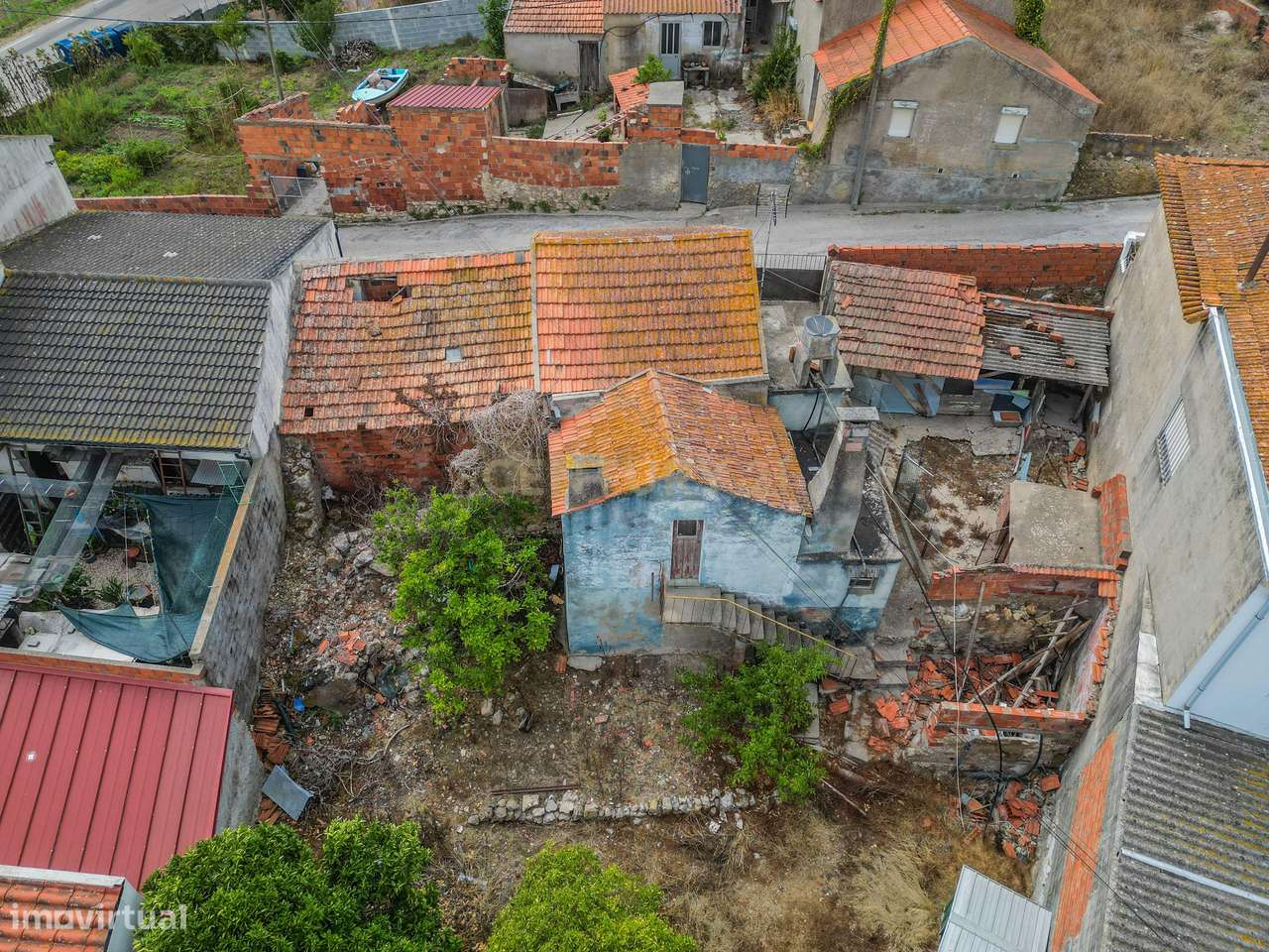 Moradia para recuperar com 250 m² em Vila Verde – Figueira da Foz-45