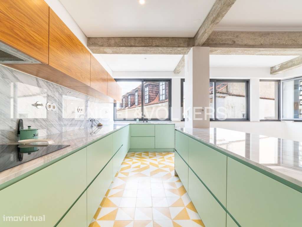 Apartamento T3 renovado no Principe Real-8