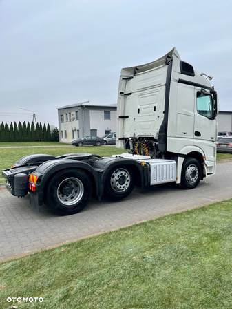 Mercedes-Benz Actros 1845 E6 6x2 - 4