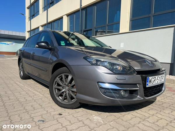 Renault Laguna 2.0 dCi Bose Edition - 1