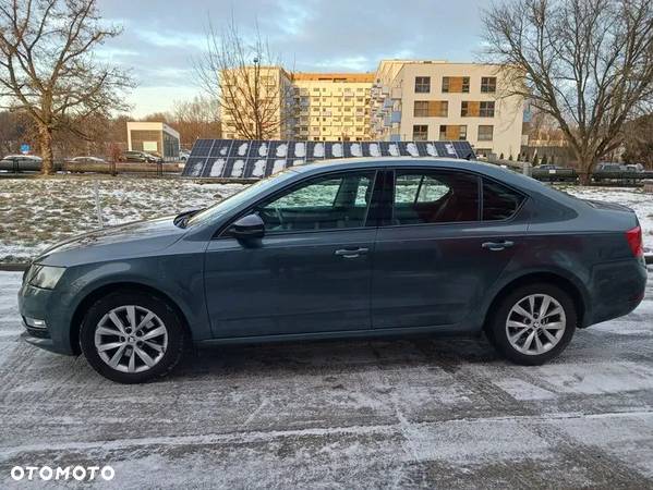 Skoda Octavia 1.5 TSI ACT Ambition - 4