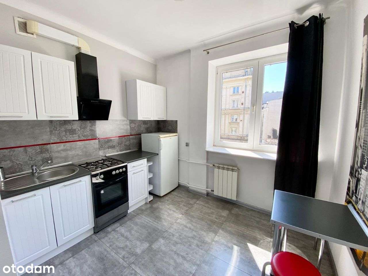 Mieszkanie przy Placu Zbawiciela, 40m2 - Pełny obrazek: 5/10