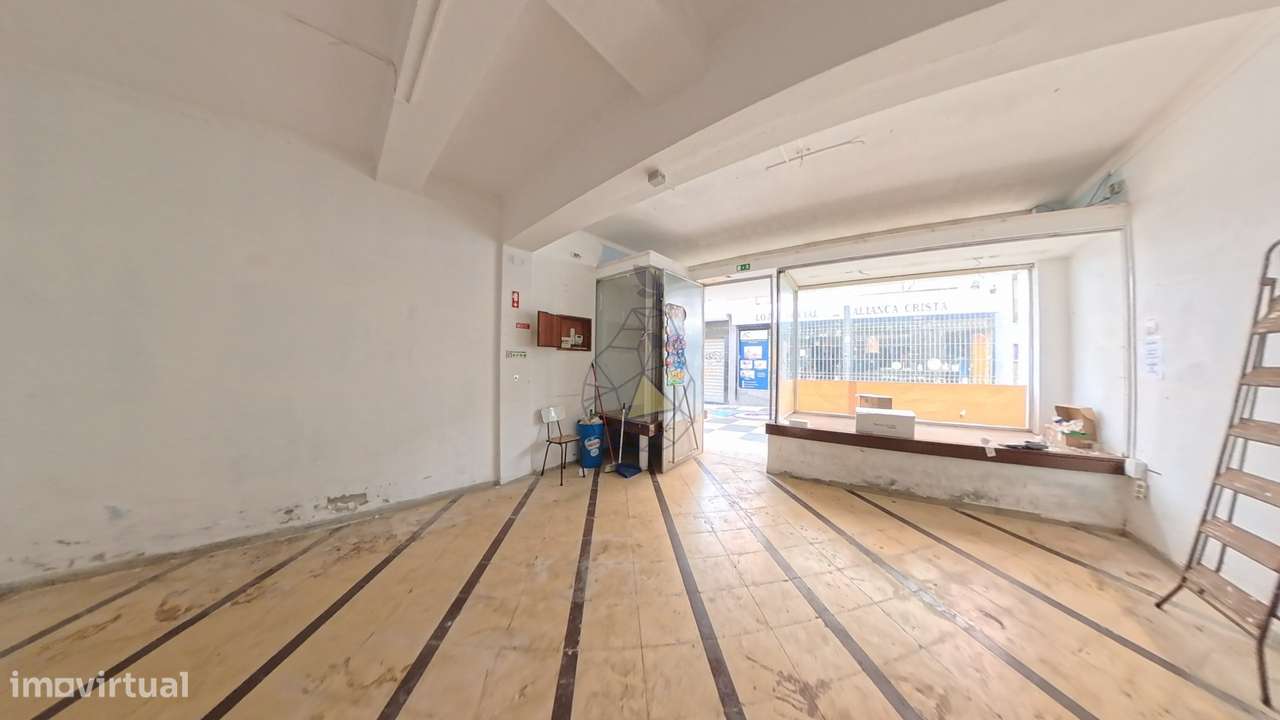 Loja para Arrendamento no Centro de Portimão - Grande imagem: 3/14