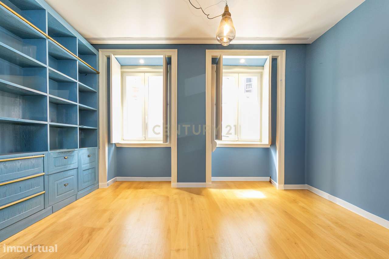 Apartamento T2 com terraço na Rua de Andaluz - Grande imagem: 4/25