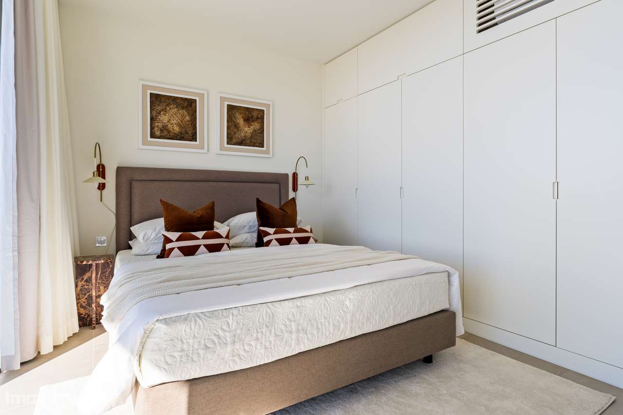 Luxuosa penthouse com vista mar e piscina aquecida-22