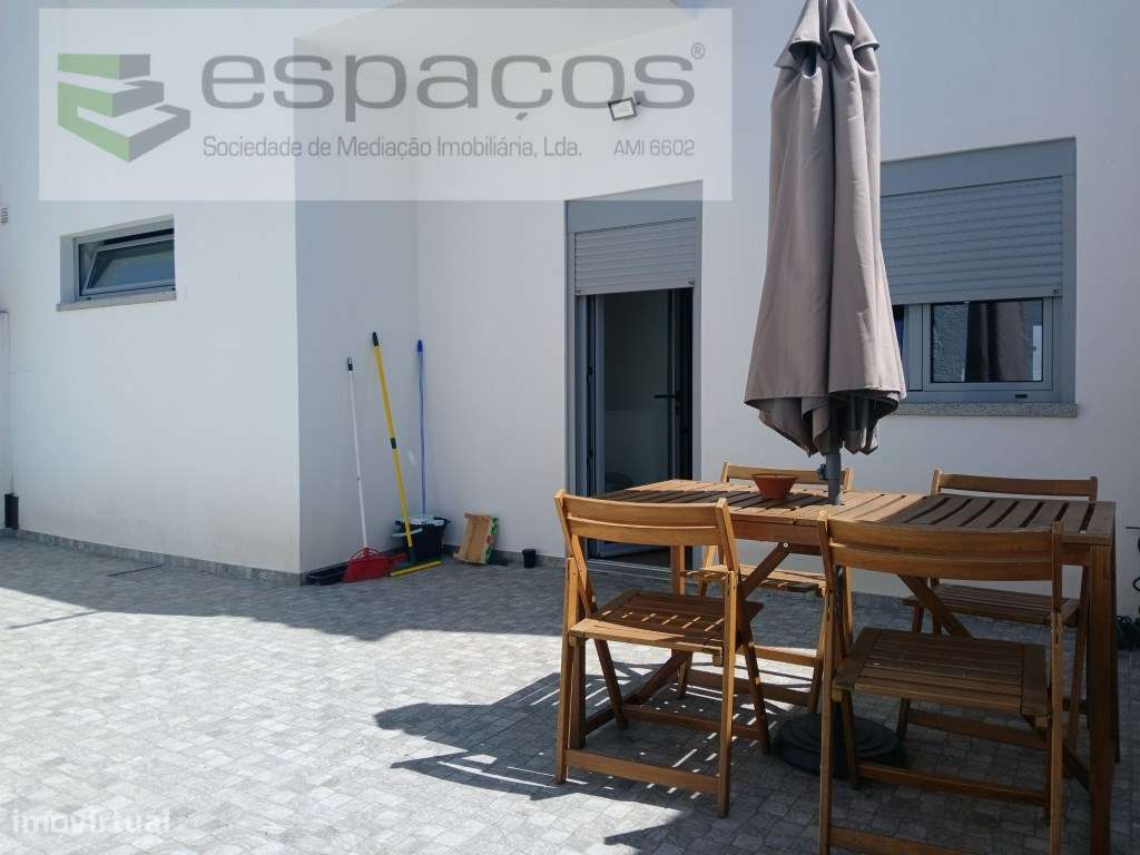 Apartamento T2 com Terraço, em Alcains, Castelo Branco-15