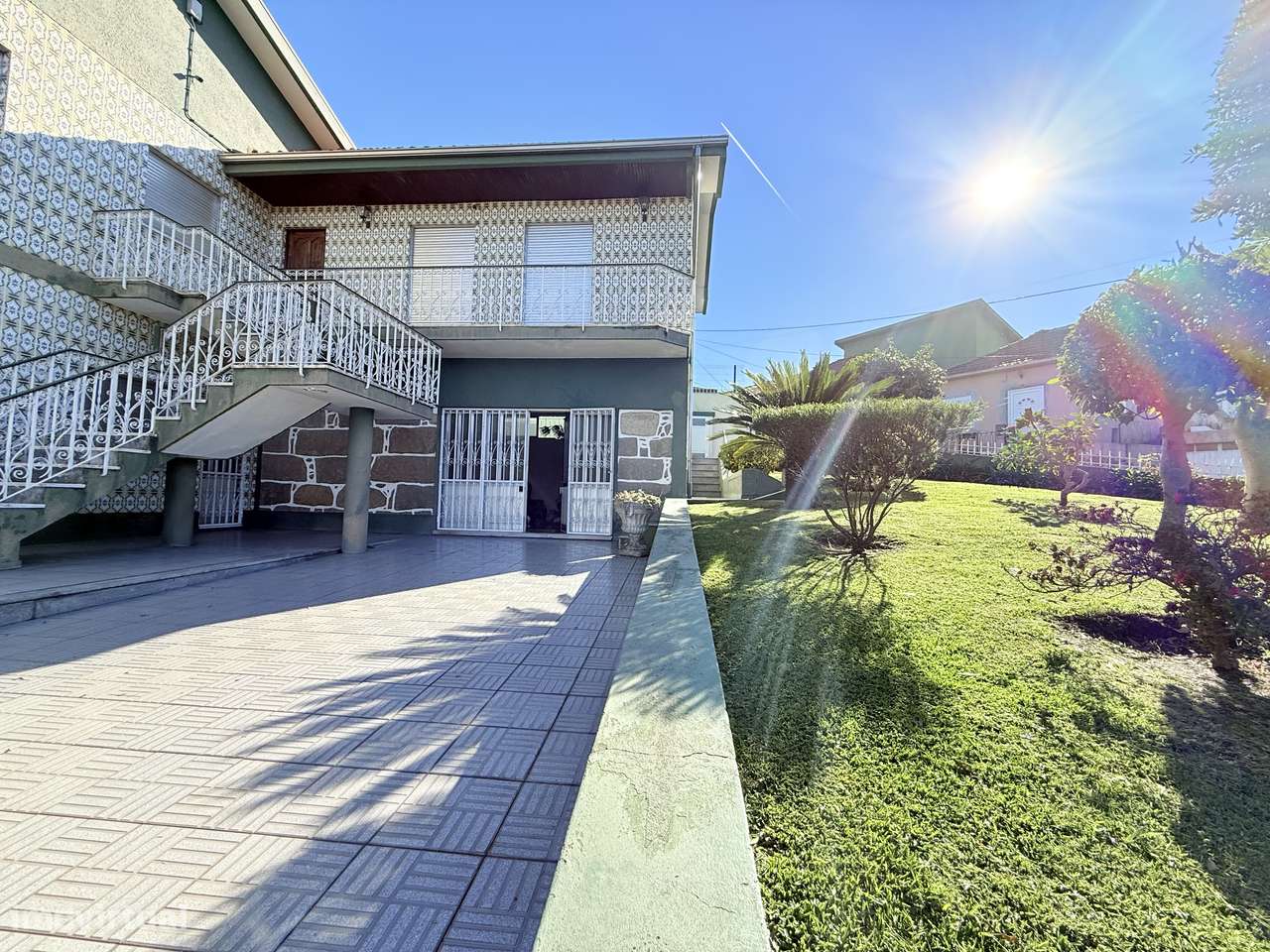 Moradia T7 | Elevador | Box 6 Carros | Jardim | 600m2 | Gondomar-42