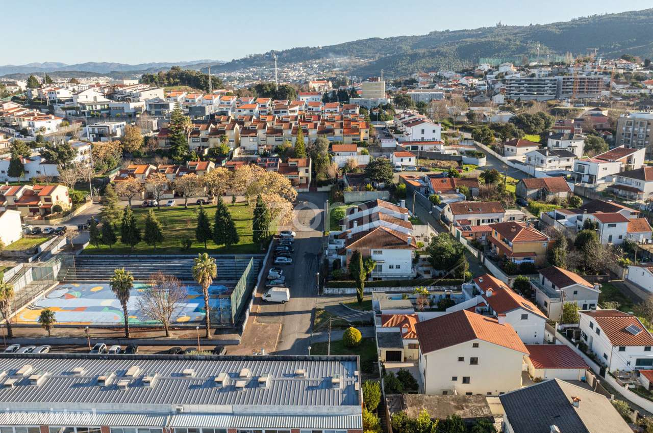 Moradia T4 em Nogueira Braga! - Grande imagem: 5/36