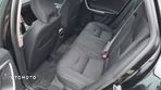 Volvo V60 D2 Drive-E Momentum - 4