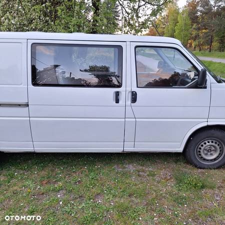 Volkswagen Transporter - 4