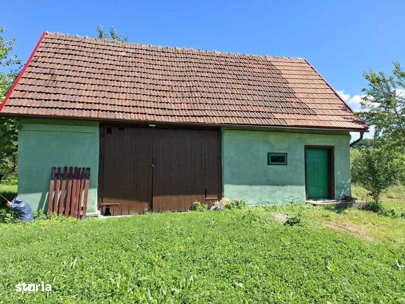 Vand casa si gradina in zona linistita! - Imagine principală: 5/8