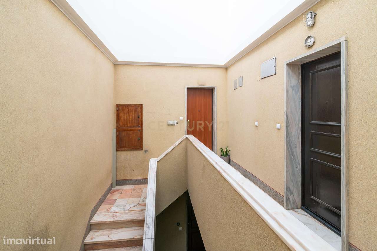 Apartamento T2 em Mina de Água, Amadora - Grande imagem: 3/21