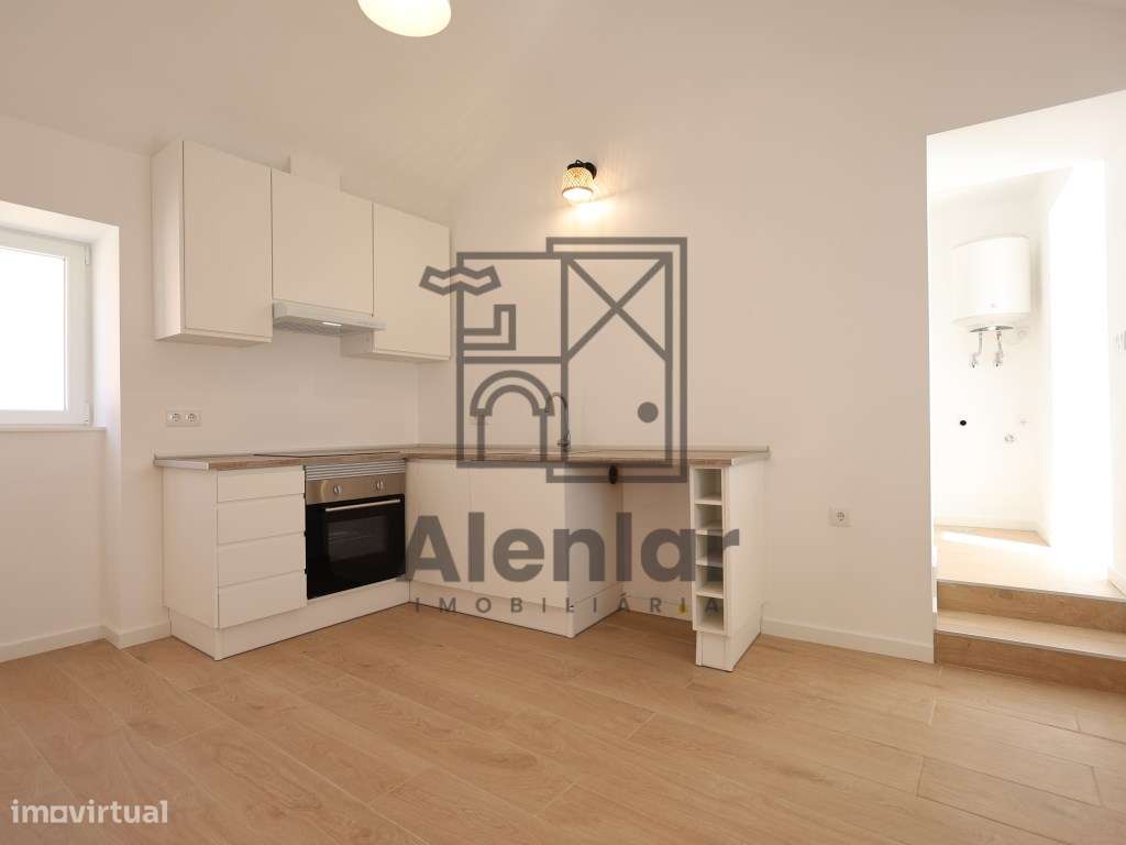MORADIA T1 NOVA em Alenquer-5