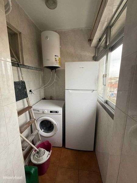 Apartamento T3 Para Arrendar (Pontinha) - Grande imagem: 5/9