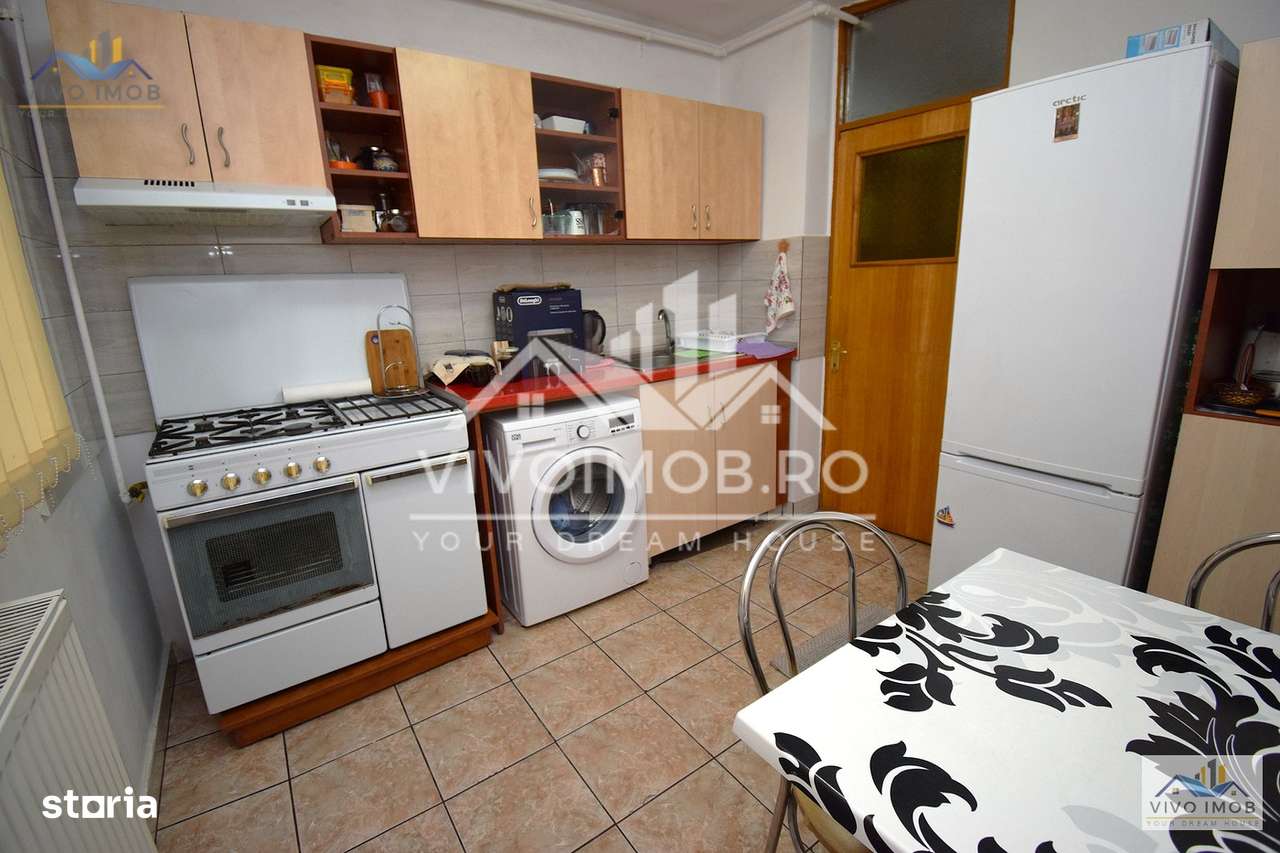 Lacul Tei-Facultatea de Construcții, renovat, conf 1, bloc reabilitat-9