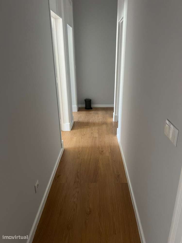 Apartamento remodelado na Rua Dona Estefânia - Grande imagem: 5/22