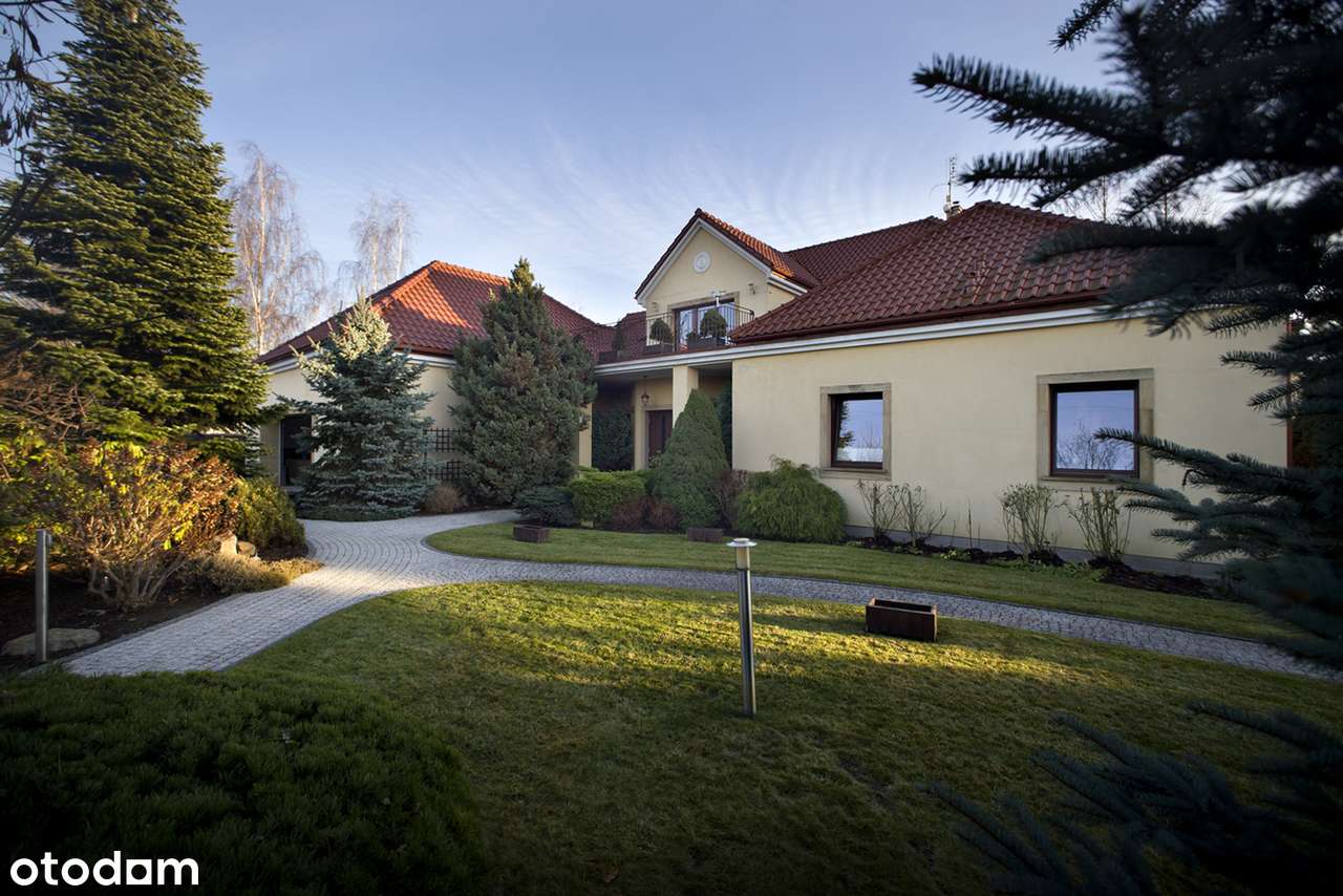 Wolnostojąca willa w Zawadach-14