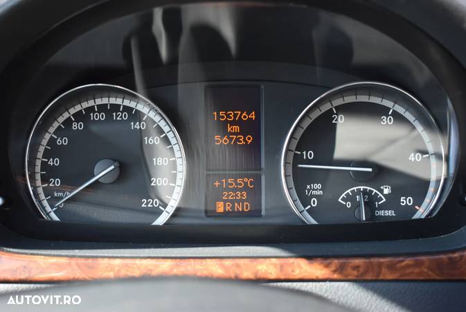 Mercedes-Benz Viano 2.2 CDI Compact 4x4 Aut. Ambient - 11