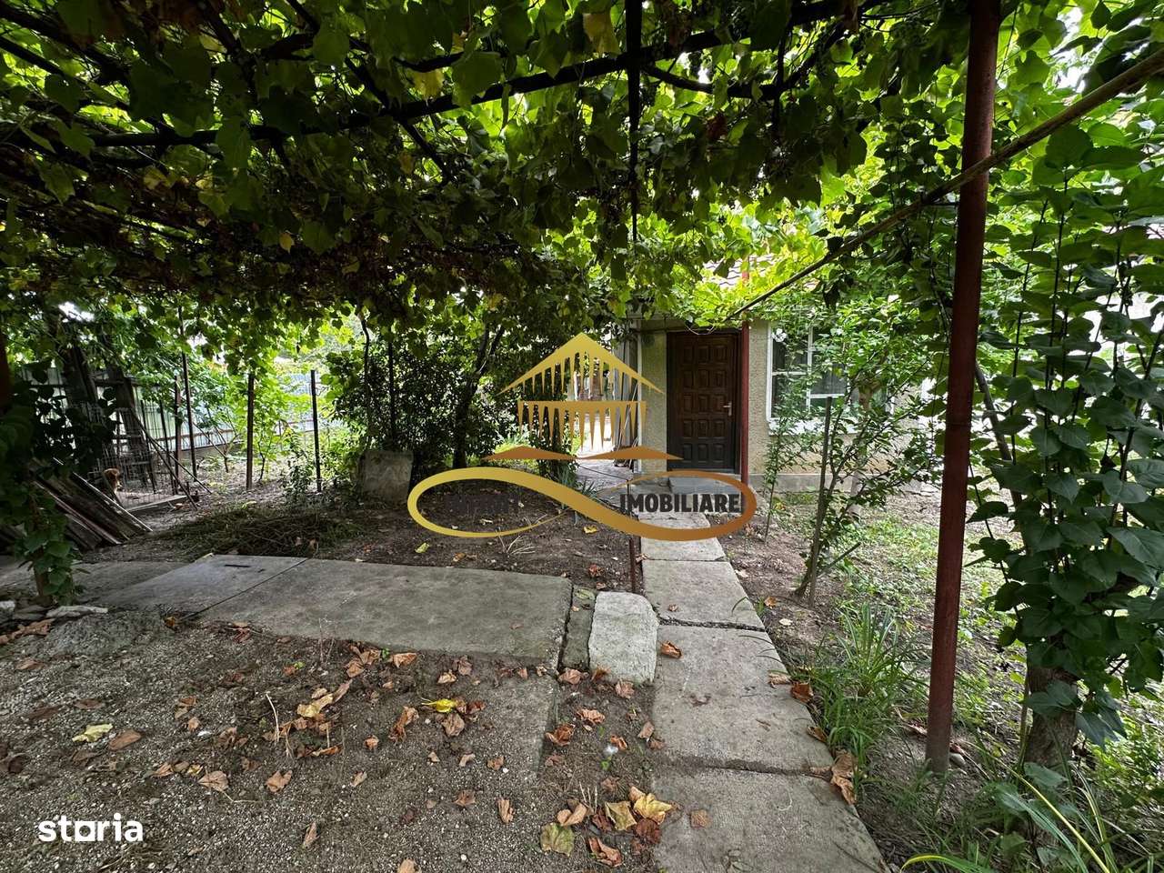 Casă individuală P+M în cartierul CFR Bacău 500 mp teren - Imagine principală: 3/20