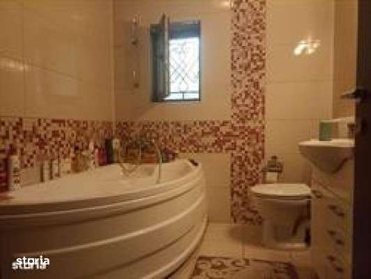 Vanzare apartament 3 camere Crangasi-Giulesti - Imagine principală: 4/5