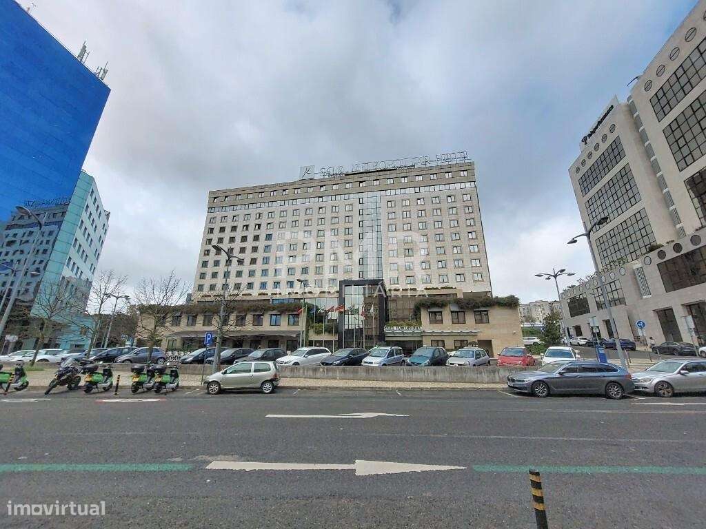 Apartamento T2 Avenidas Novas - Grande imagem: 5/10