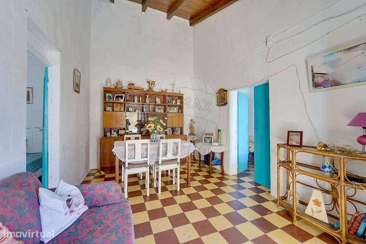 Moradia T2 para venda-4