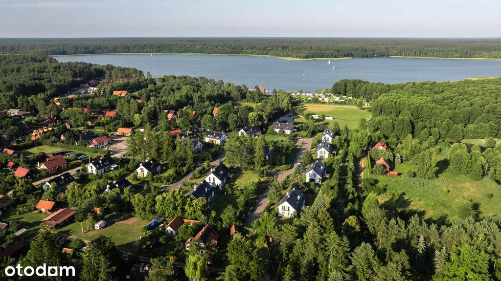 Dom na zamkniętym osiedlu, Mazury, jez. Nidzkie