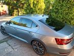 Skoda Superb 2.0 TDI 4x4 L&K DSG - 6