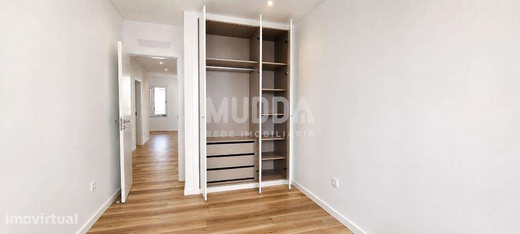 Apartamento T2+1 totalmente renovado na pitoresca vila da Nazaré-19
