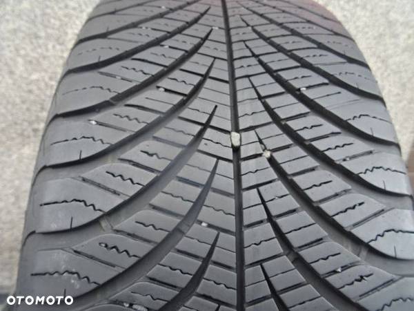 215/55/R17 94V GOODYEAR VECTOR 4 seasons GEN-2 - 1