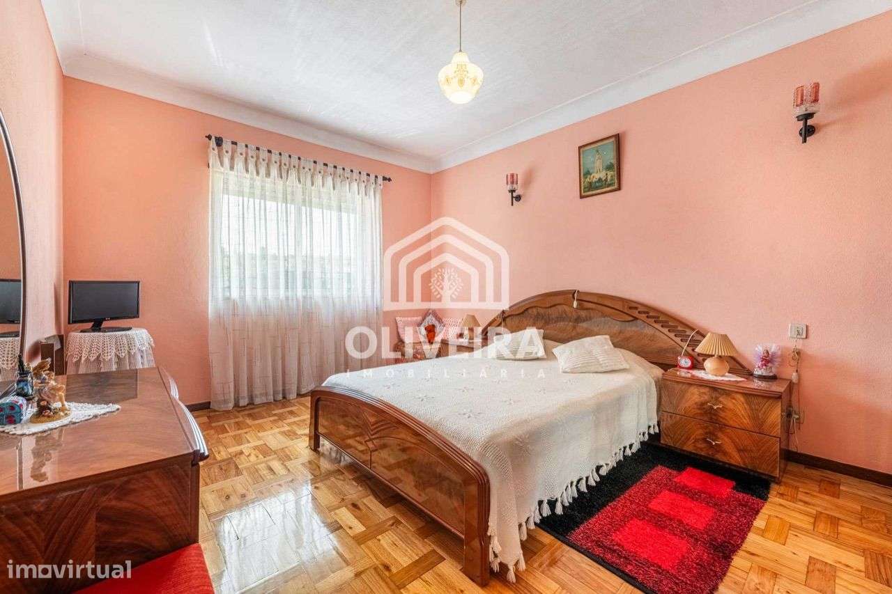 Moradia com Habitação e Comércio-14