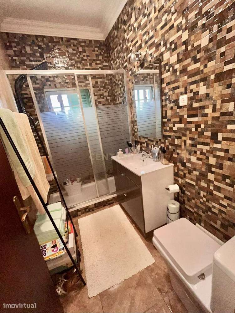 Moradia T2+2 Térrea com Piscina, Anexo de 50 m² e Lote de 1.690 m²-22