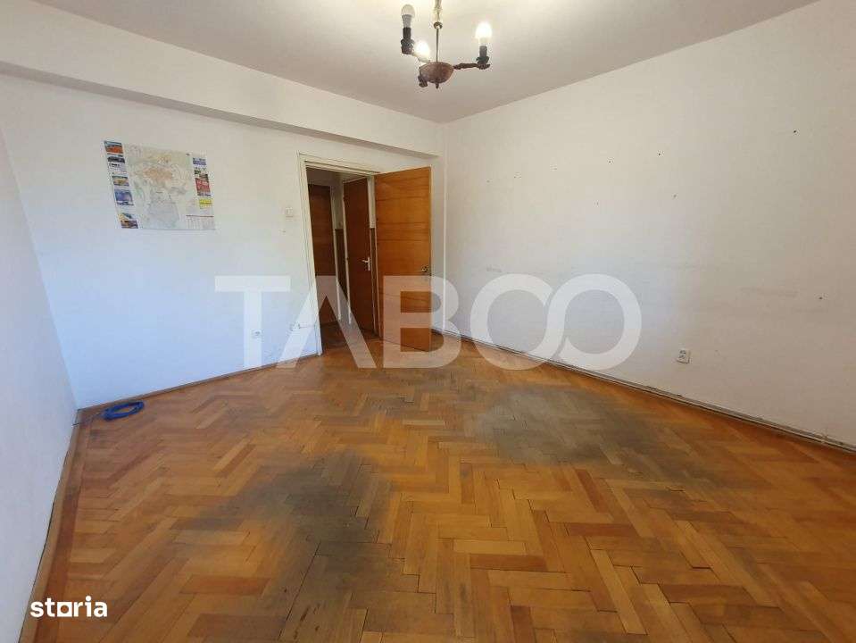 Spatiu destinat pentru afacerea ta in zona Centrala 70  mp - Imagine principală: 4/11