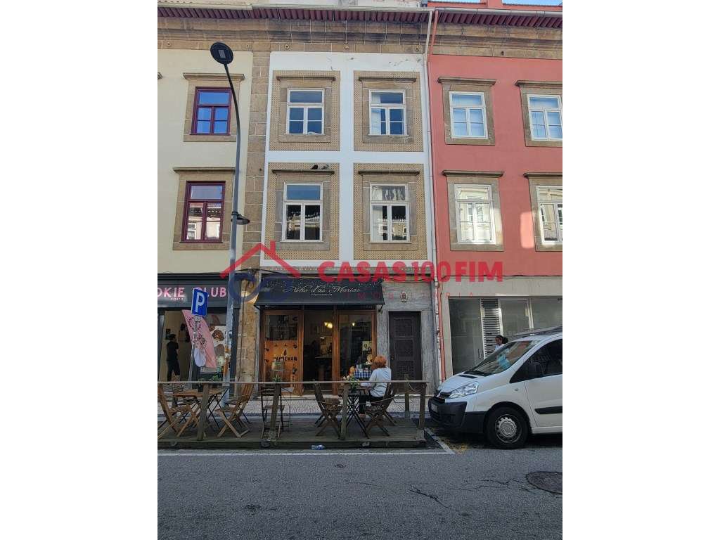 Apartamento T2 com varanda Cedofeita, Porto-5